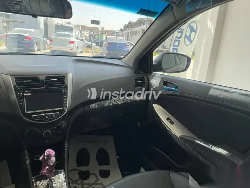 هيونداي اكسنت 2026 بني جديدة للبيع - 8