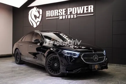 مرسيدس E 200 2026 أسود جديدة للبيع - 2