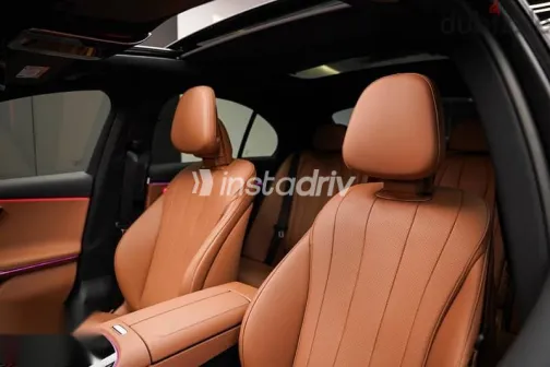 مرسيدس E 200 2026 أسود جديدة للبيع - 4