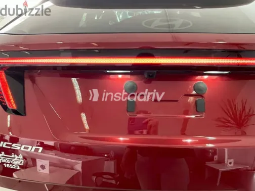 هيونداي توسان 2025 أحمر جديدة للبيع - 5