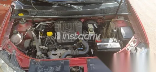 Renault Sandero 2015 Burgundy Used for Sale - 7