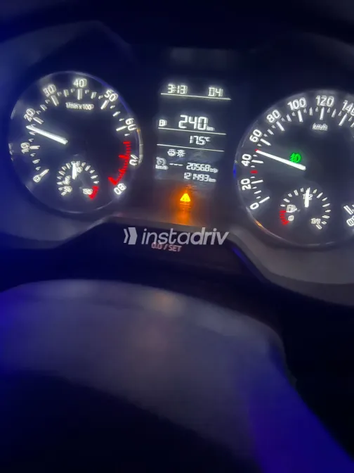 سكودا اوكتافيا 2016 أبيض مستعملة للبيع - 6