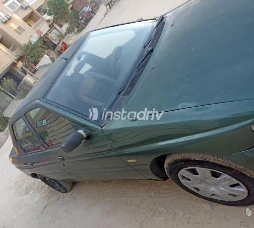 فورد اسكورت 1998 أخضر غامق مستعملة للبيع - 3