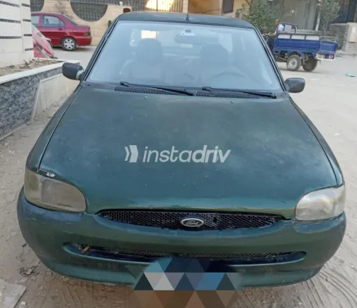فورد اسكورت 1998 أخضر غامق مستعملة للبيع - 4