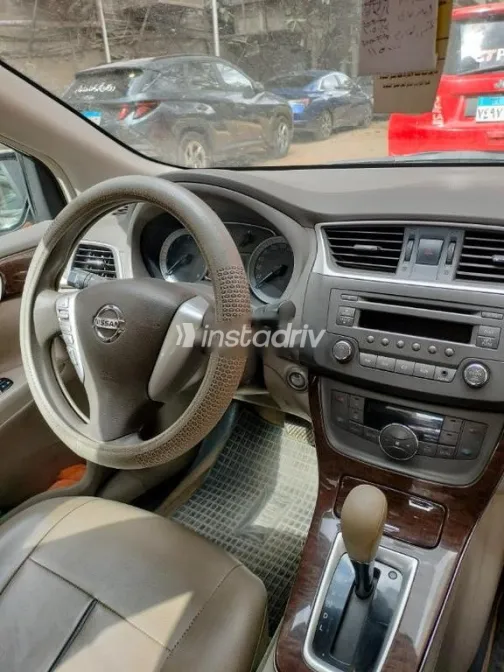 Nissan Sentra 2016 Silver Used for Sale - 5