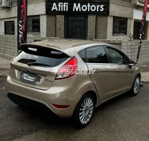 فورد فيستا 2016 بيج مستعملة للبيع - 4