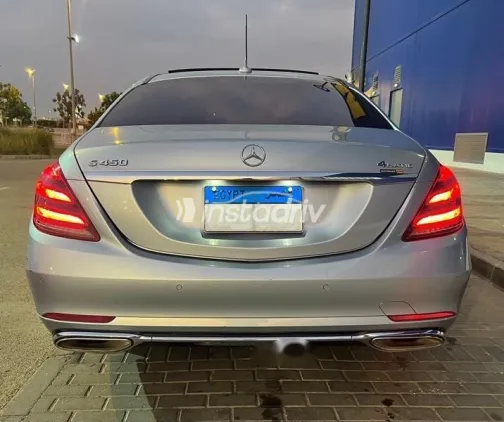 Mercedes S 450 2019 Black Used for Sale - 4