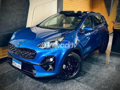 كيا سبورتاج 2022 أزرق غامق مستعملة للبيع - 3