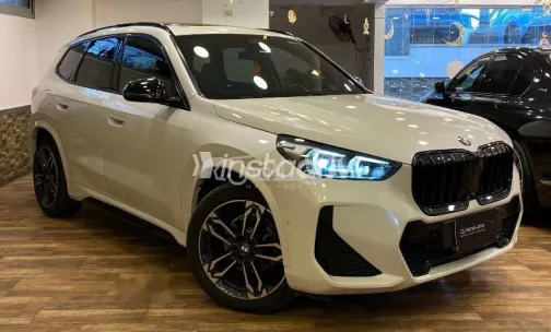 بي ام دبليو X1 2024 أبيض مستعملة للبيع - 3