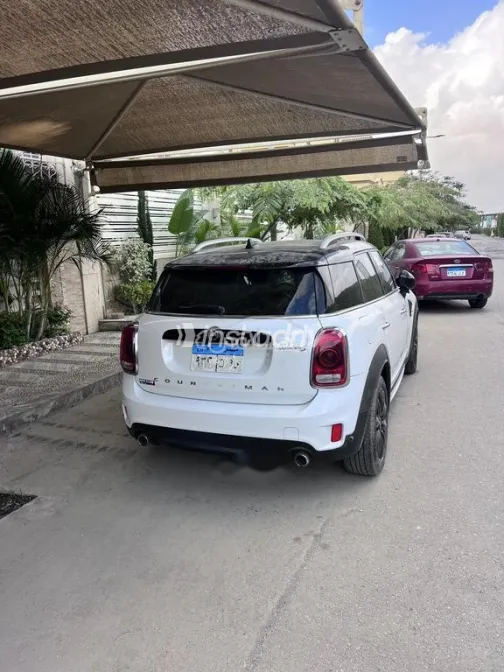 Mini Countryman S 2019 White Used for Sale - 2