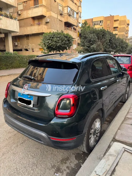 فيات 500 X 2021 أبيض مستعملة للبيع - 8