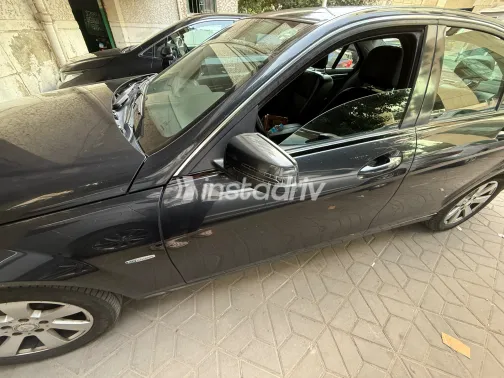 Mercedes C 180 2012 White Used for Sale - 5