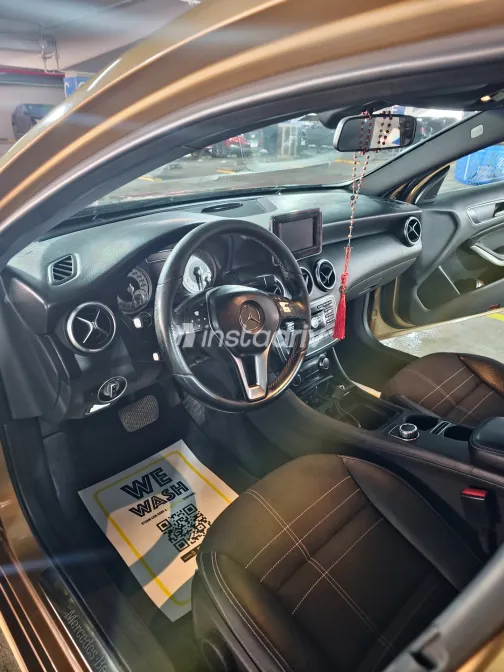 Mercedes A 200 2013 White Used for Sale - 4