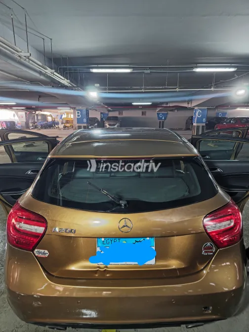 Mercedes A 200 2013 White Used for Sale - 7