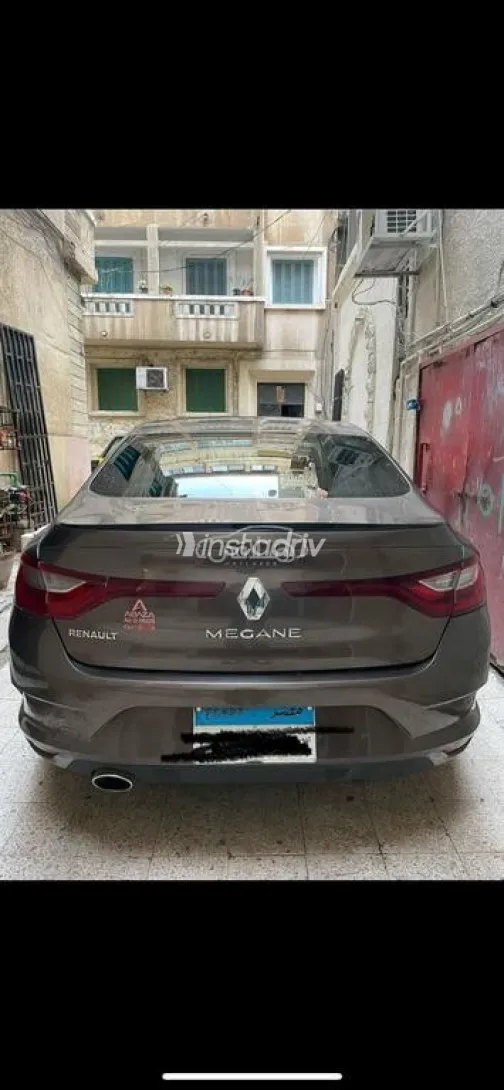 Renault Megane 2020 Mocha Used for Sale - 3