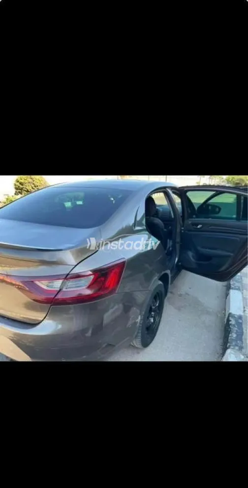 Renault Megane 2020 Mocha Used for Sale - 5