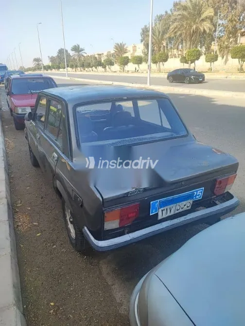 فيات 128 1982 رمادي مستعملة للبيع - 3
