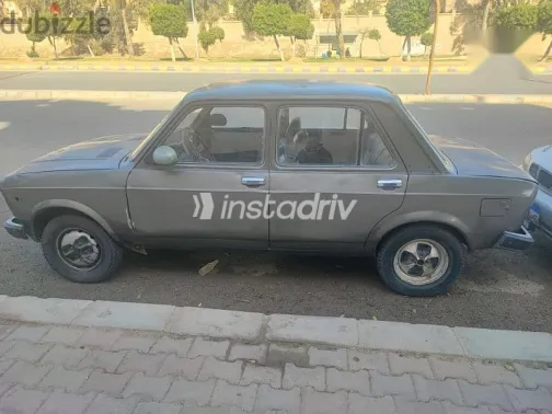 فيات 128 1982 رمادي مستعملة للبيع - 4