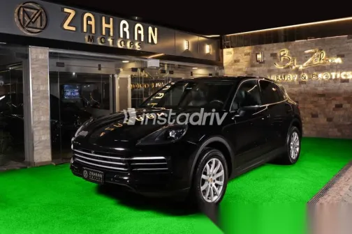 بورش كايين 2020 أسود مستعملة للبيع - 2