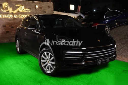 بورش كايين 2020 أسود مستعملة للبيع - 3