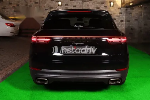 بورش كايين 2020 أسود مستعملة للبيع - 8