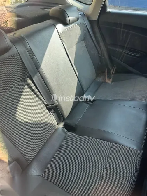 Opel Astra 2015 Gold Used for Sale - 5