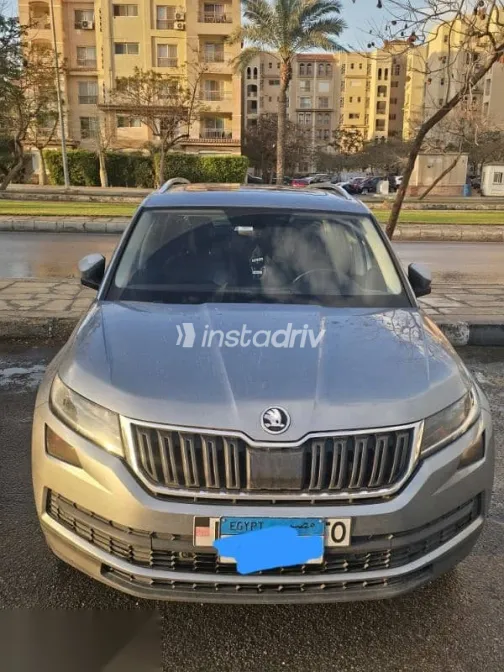 سكودا كودياك 2019 فضي مستعملة للبيع - 3