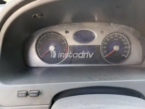 جيلي امجراند 2015 فضي مستعملة للبيع - 1