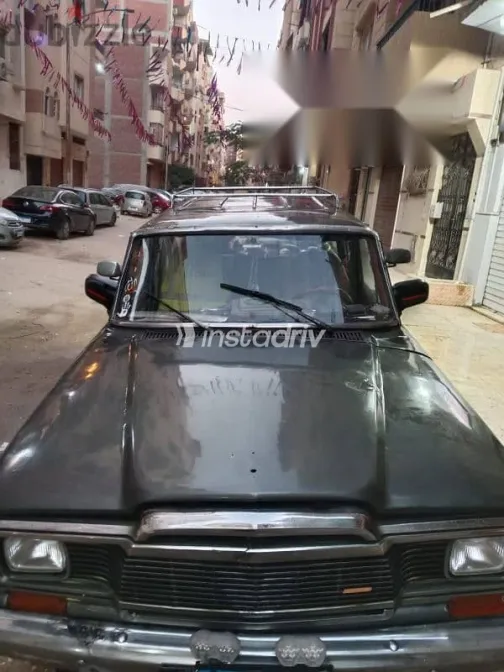 جيب واجونير 1987 بني مستعملة للبيع - 2