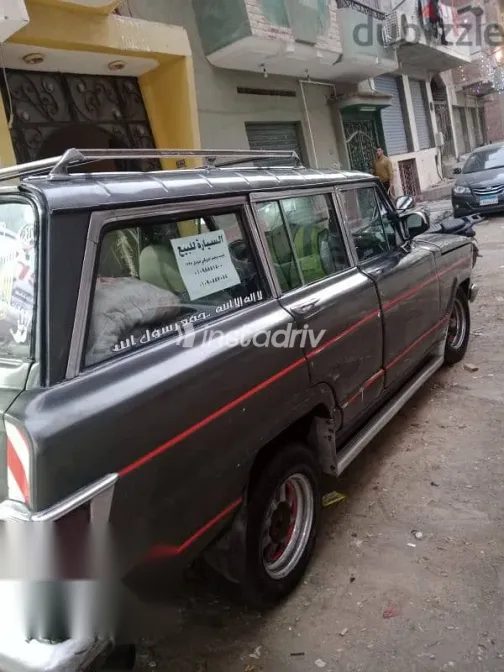 جيب واجونير 1987 بني مستعملة للبيع - 3