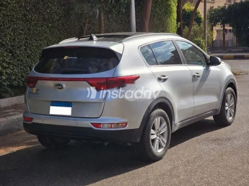 Kia Sportage 2017 Silver Used for Sale - 4
