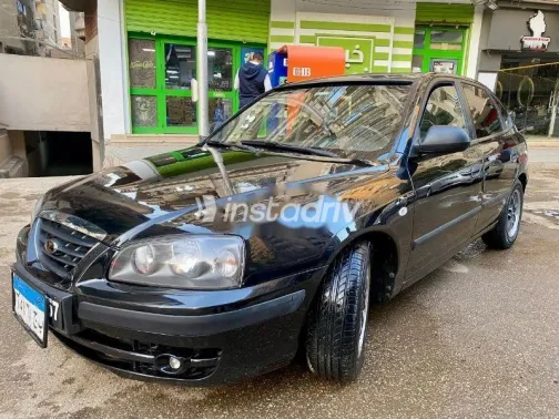 هيونداي افانتي 2004 أسود مستعملة للبيع - 3