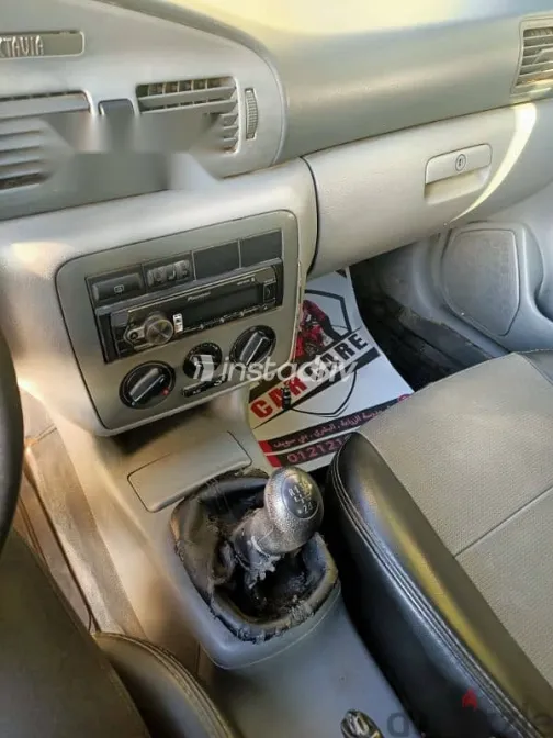 سكودا اوكتافيا 1998 أزرق غامق مستعملة للبيع - 2