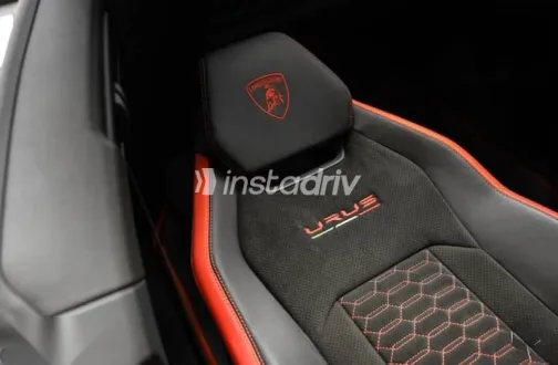 Lamborghini Urus 2022 White Used for Sale - 4