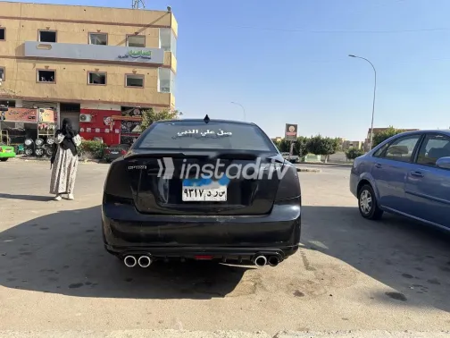Chevrolet Optra 2010 Black Used for Sale - 3