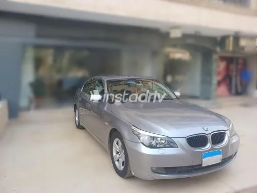 بي ام دبليو 523 2008 فضي مستعملة للبيع - 3