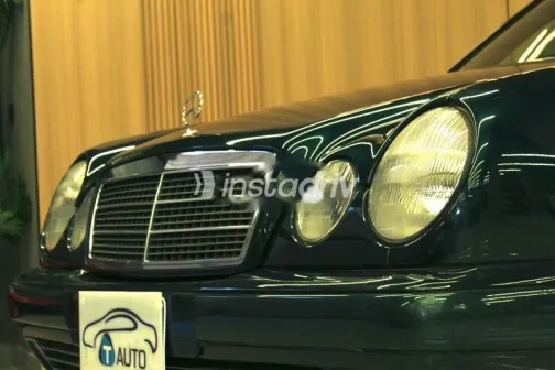 مرسيدس E 200 1998 أبيض مستعملة للبيع - 4