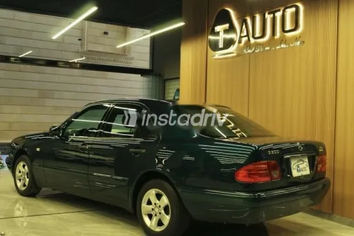 مرسيدس E 200 1998 أبيض مستعملة للبيع - 5