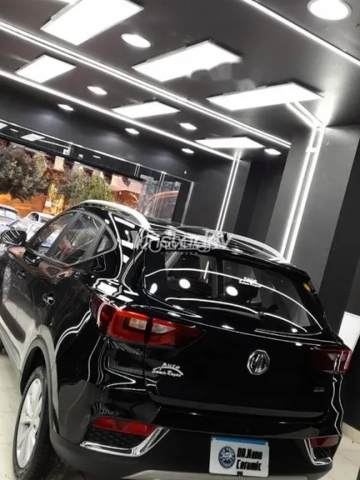 MG ZS 2022 White Used for Sale - 1