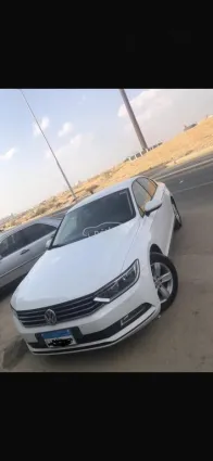 Volkswagen Passat 2019 White Used for Sale