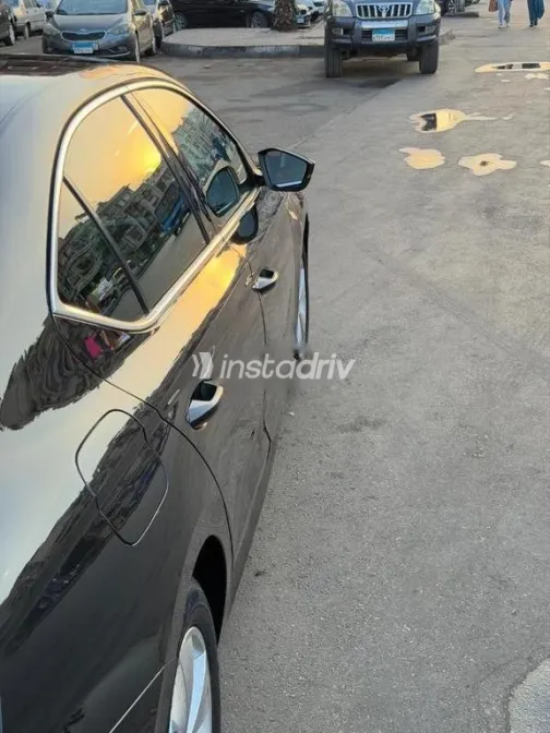 سكودا اوكتافيا A8 2021 أبيض مستعملة للبيع - 4