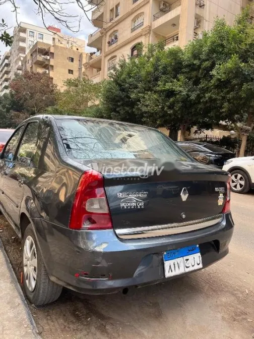رينو لوجان 2012 رمادي مستعملة للبيع - 4