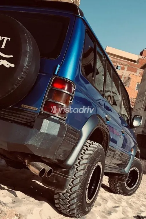 Mitsubishi Pajero 1997 Blue Used for Sale - 2