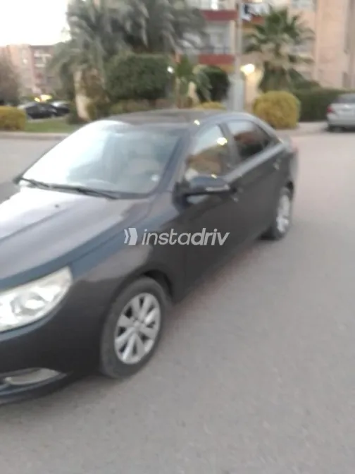 شيفروليه أوبترا 2020 أبيض مستعملة للبيع - 4