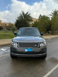 لاند روفر رنج روفر فوج 2020 رمادي مستعملة للبيع