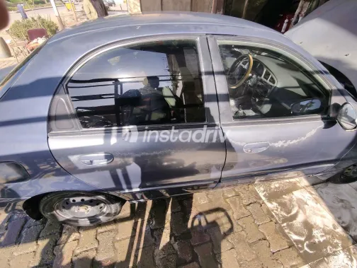 Chevrolet Lanos 2017 White Used for Sale - 2