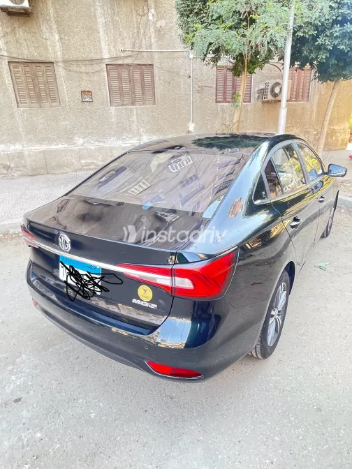 ام جى 5 2021 أبيض مستعملة للبيع - 8