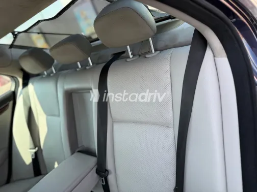 مرسيدس C 180 2009 أبيض مستعملة للبيع - 8