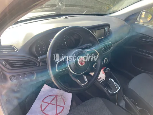 فيات تيبو 2022 أبيض مستعملة للبيع - 4