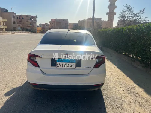 فيات تيبو 2022 أبيض مستعملة للبيع - 6